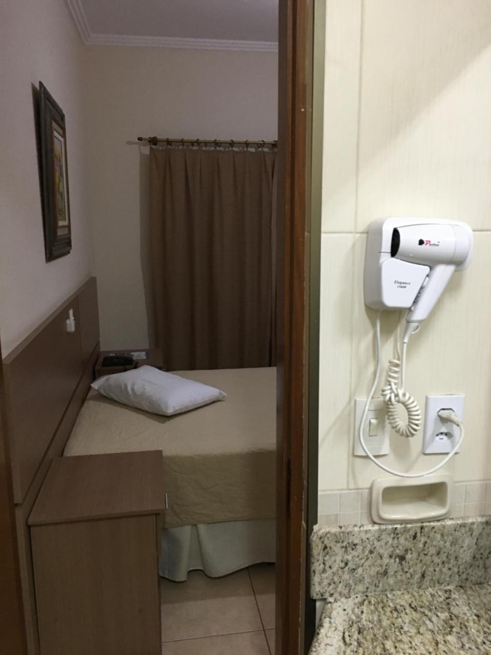 Hotel Vila Rica Алфенас Экстерьер фото
